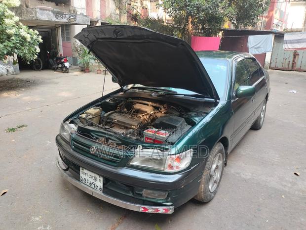 Toyota Corolla 2003 Green
