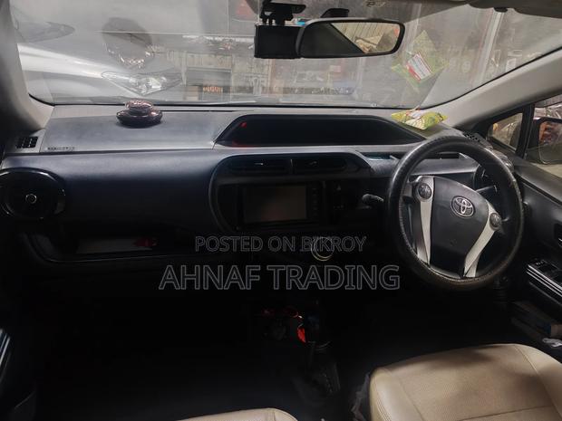 Toyota Aqua 2016 Gray
