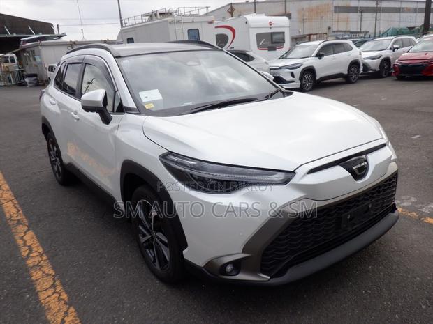 Toyota Corolla Cross 2024 Pearl
