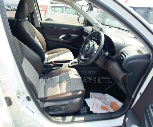 Toyota Yaris Cross 2021 Pearl