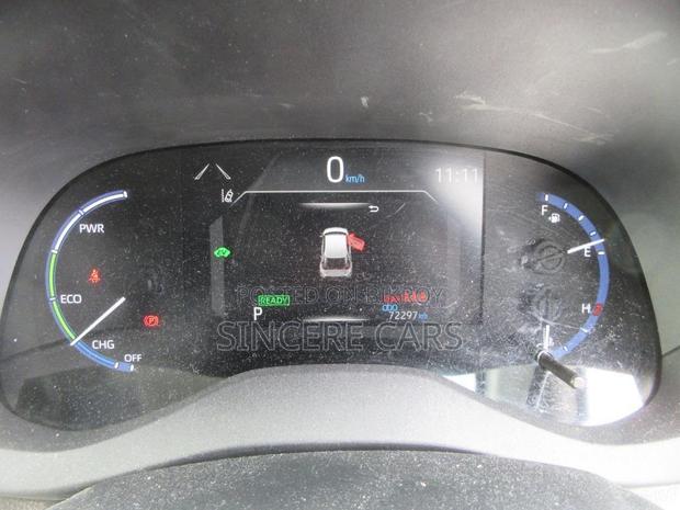 Toyota Yaris Cross 1.5 Hybrid FWD 2021 Pearl