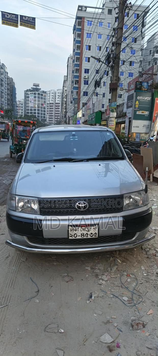 Toyota Probox 2010 Silver