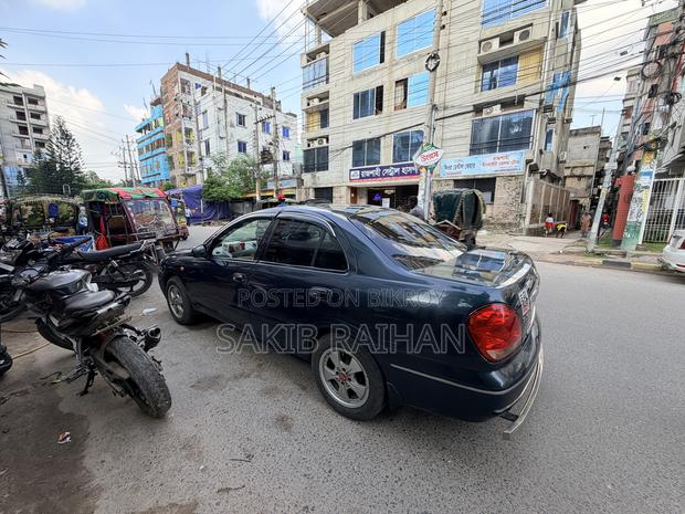Nissan Sunny 2005 Blue