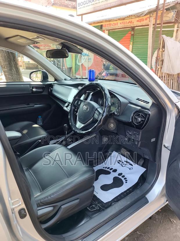 Toyota Corolla Fielder 1.5 Petrol FWD 2018 Silver