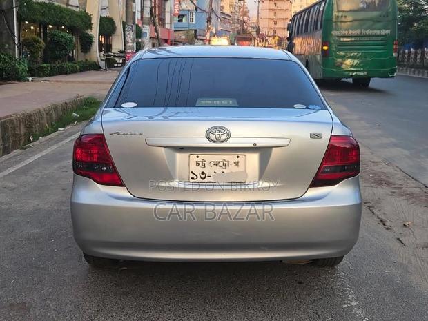 Toyota Axio 1.5 X 2WD 2010 Silver