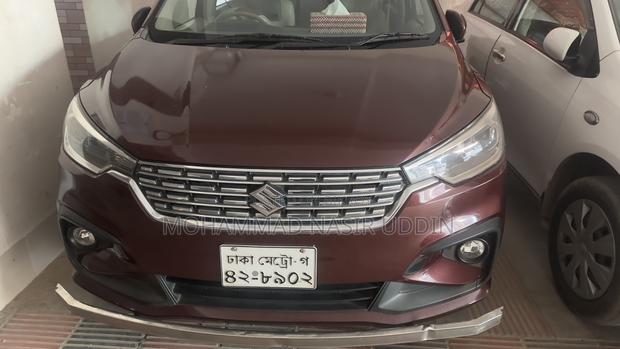Suzuki Ertiga 2019 Red