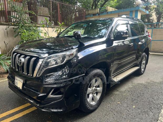 Toyota Land Cruiser Prado 2014 Black