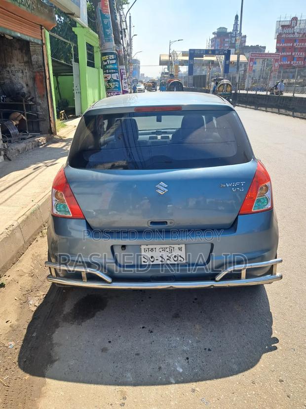Suzuki Swift 2011 Gray