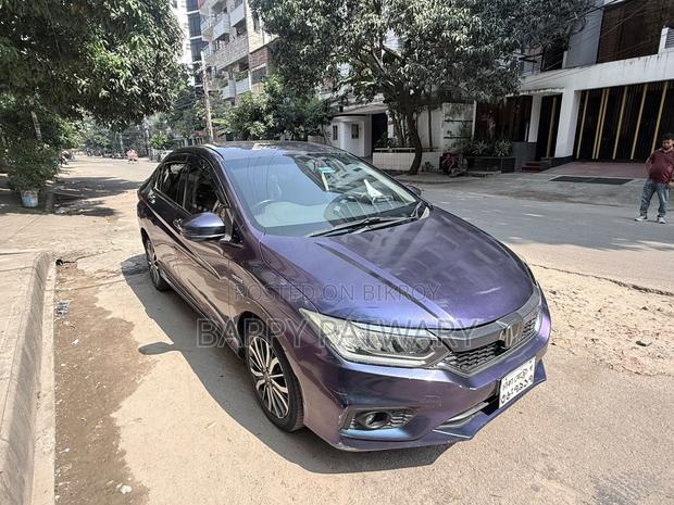 Honda Grace 1.5 Hybrid AWD 2018 Blue
