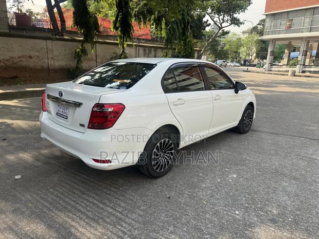 Toyota Axio 2021 White