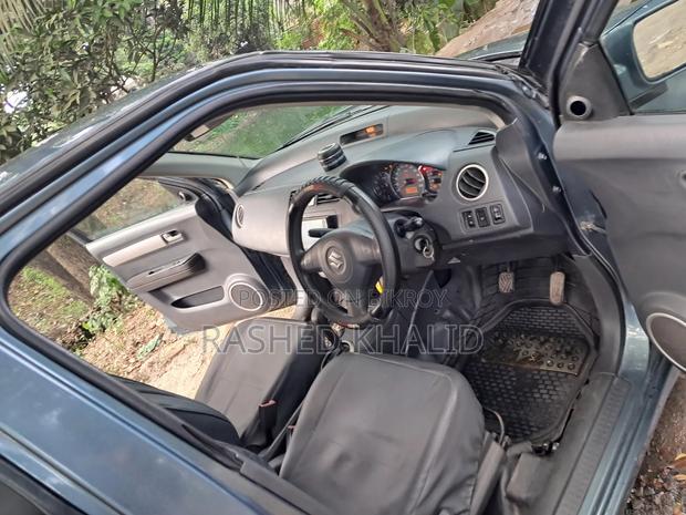 Suzuki Swift 2011 Gray