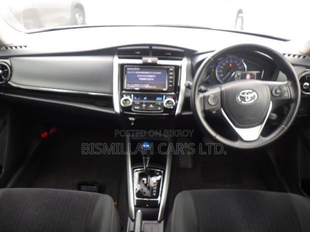 Toyota Corolla Fielder 2021 Silver