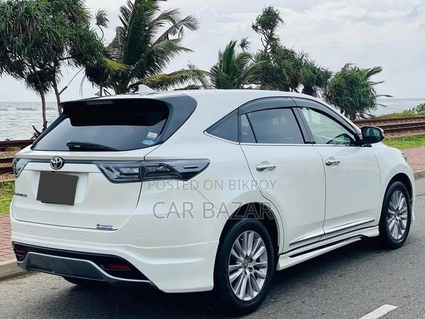 Toyota Harrier Premium Advanced Package 2015 White