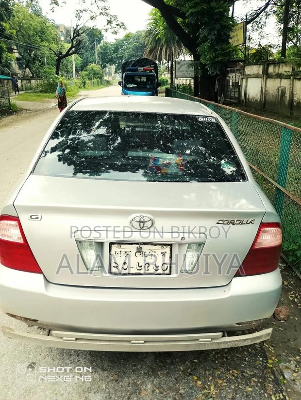 Toyota Corolla 2004 Silver