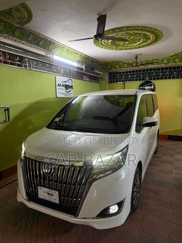 Toyota Noah 1.8 FWD Hybrid (7 seater) 2020 White