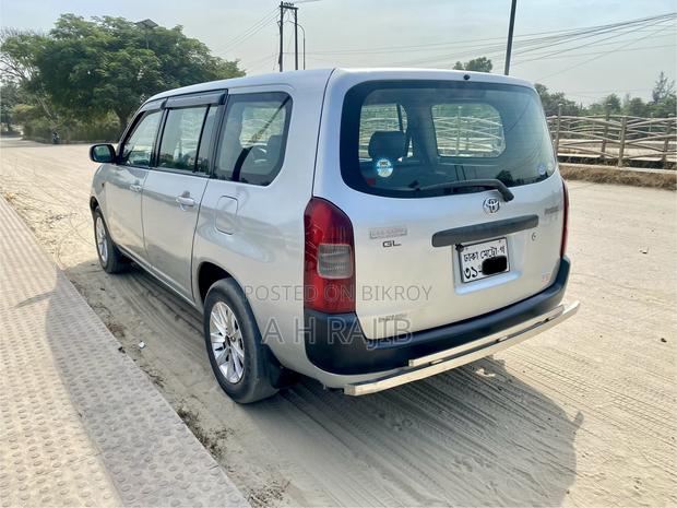 Toyota Probox 2005 Silver