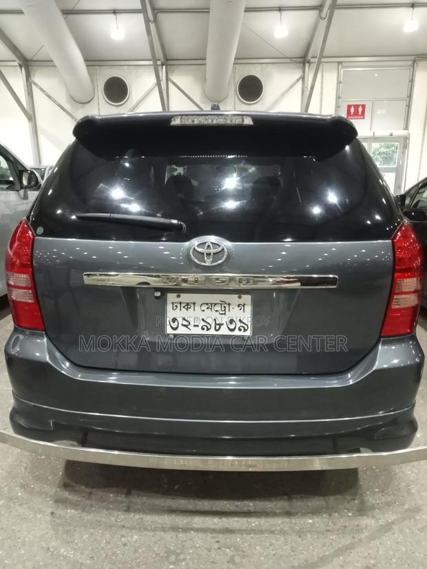Toyota Wish 2005 Gray
