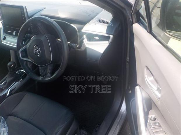 Toyota Corolla Cross 2021 Brown