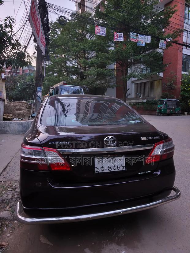 Toyota Premio 2012 Maroon
