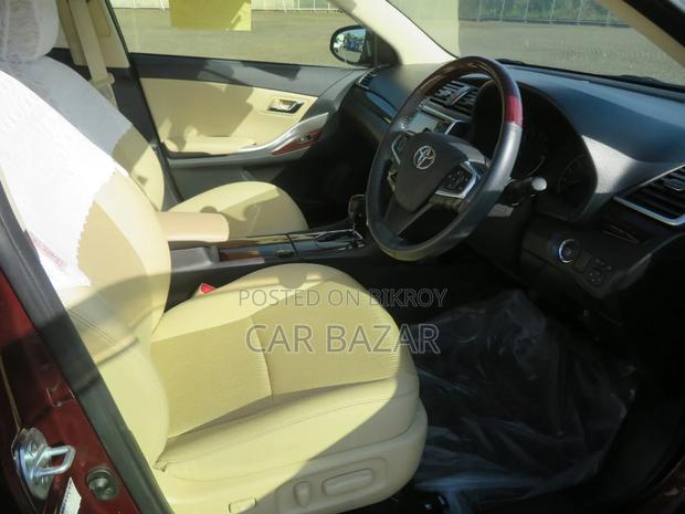 Toyota Premio 1.5 FWD 2021 Maroon