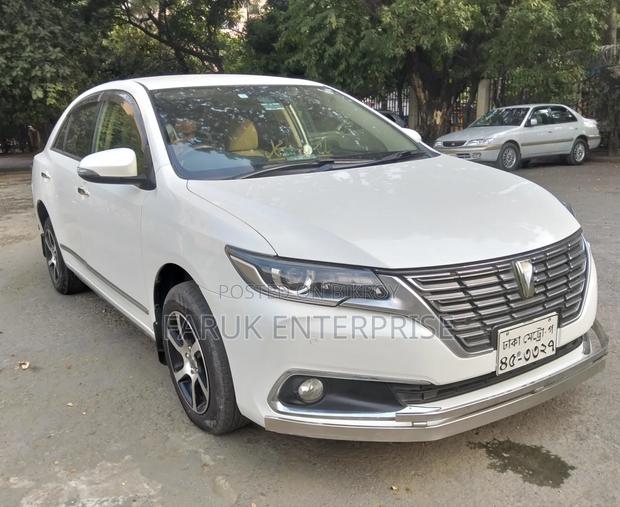 Toyota Premio 2017 Pearl