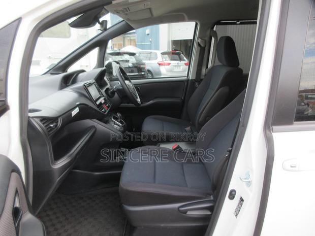 Toyota Noah 2021 Pearl