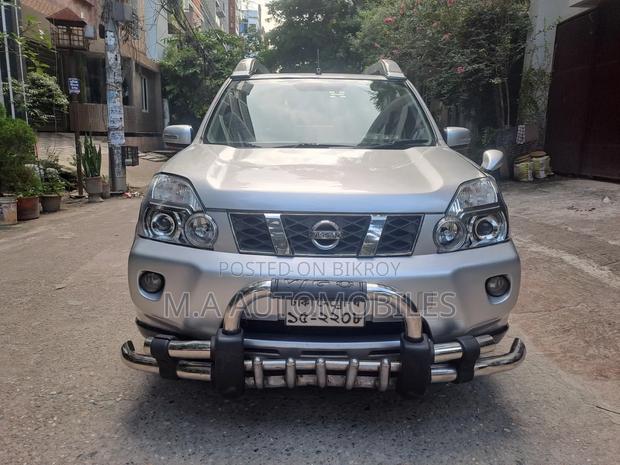 Nissan X-Trail 2.5 Petrol 4x4 SE 2012 Silver