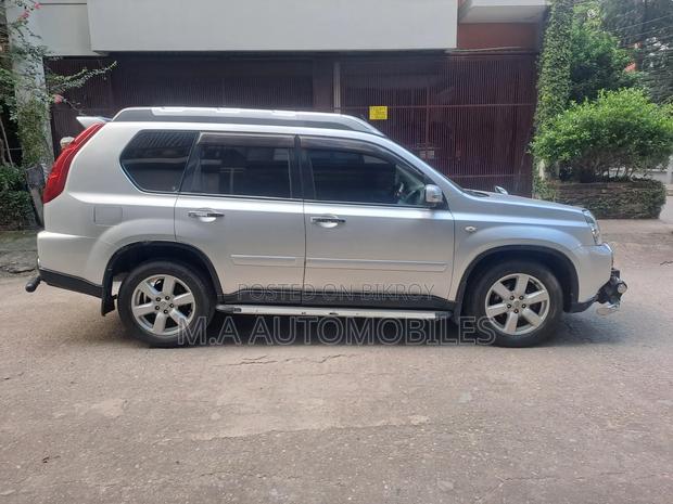 Nissan X-Trail 2.5 Petrol 4x4 SE 2012 Silver