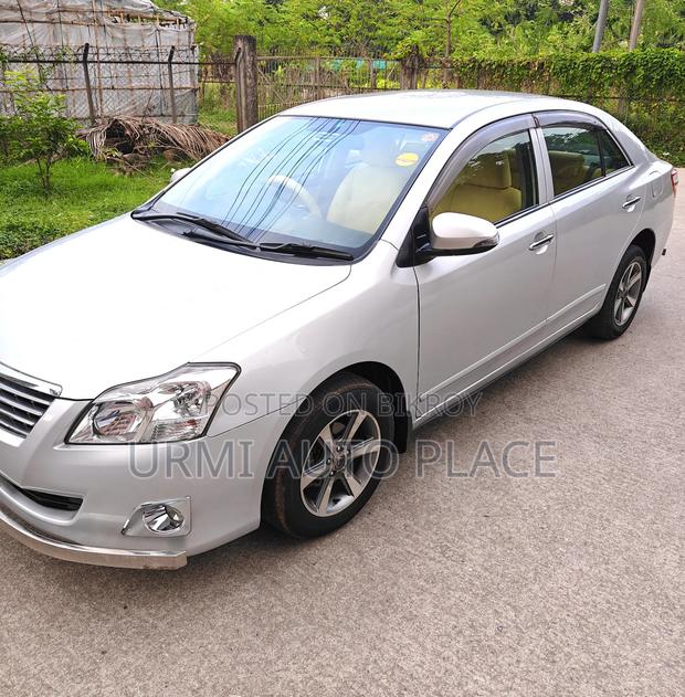 Toyota Premio 2013 Octane