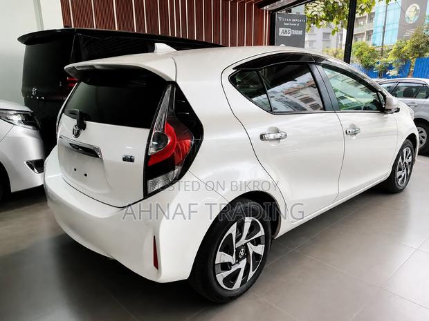 Toyota Aqua 2021 Pearl