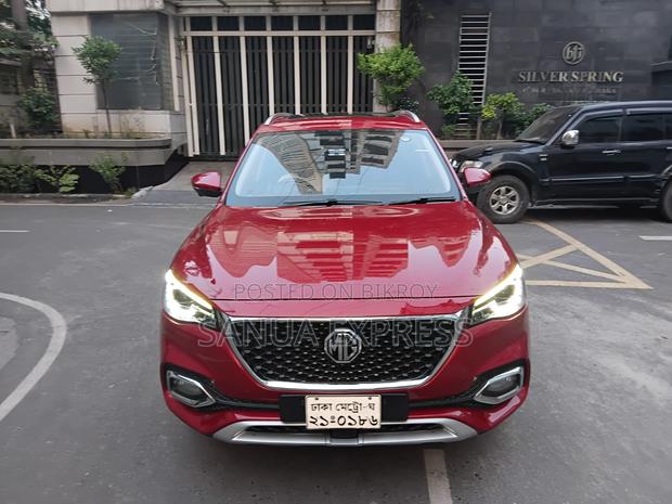 MG HS 2021 Red
