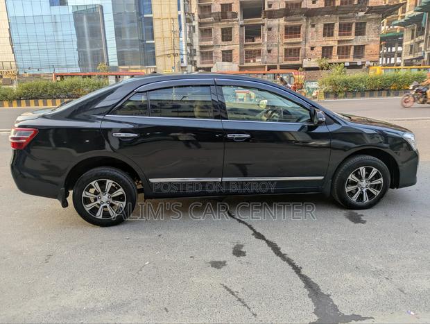 Toyota Premio 1.5 FWD 2015 Black