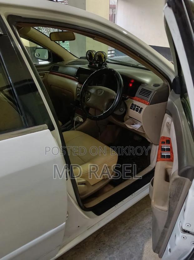 Toyota Corolla Fielder 2005 Off white