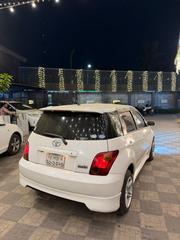Toyota IST 2004 Pearl for sale