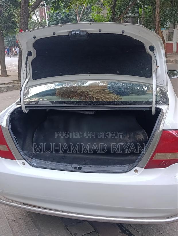 Toyota Axio 1.5 G 2WD 2012 White