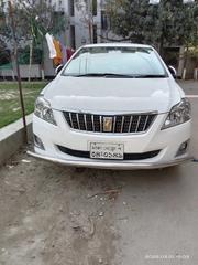Toyota Premio 2018 White for sale