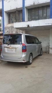 Toyota Noah 2013 Silver for sale