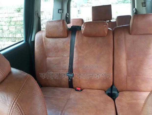Toyota Noah 2013 Silver