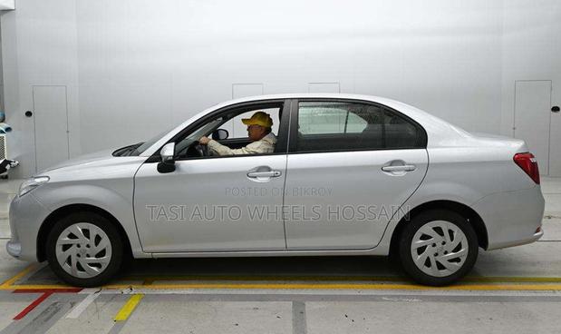 Toyota Axio 2021 Silver