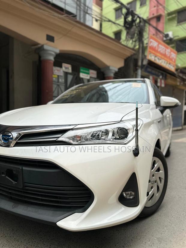 Toyota Axio 2021 White