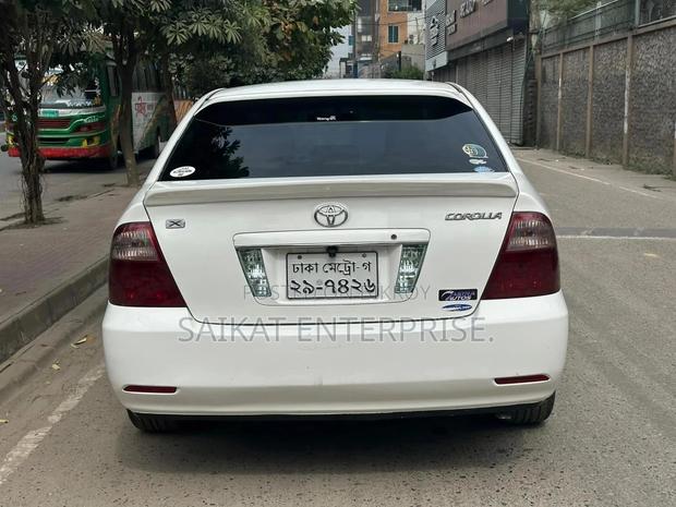 Toyota Corolla 2004 White