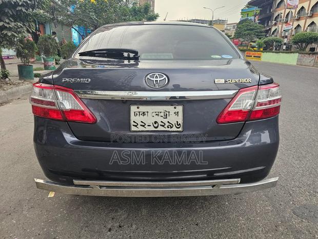 Toyota Premio 2015 Gray