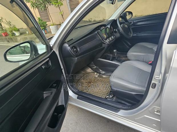 Toyota Axio 2016 Silver