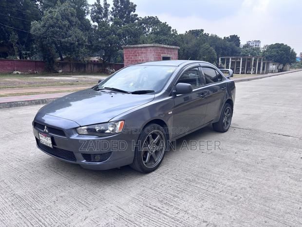 Mitsubishi Lancer 2010 Gray