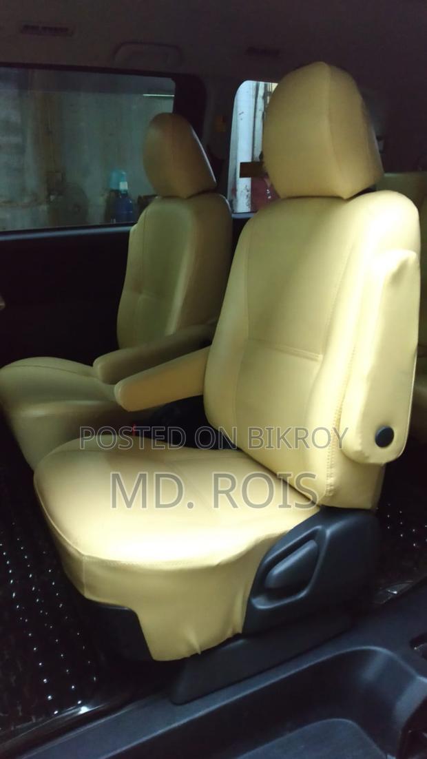 Toyota Noah 2.0 143hp FWD (7 Seater) 2013 Black