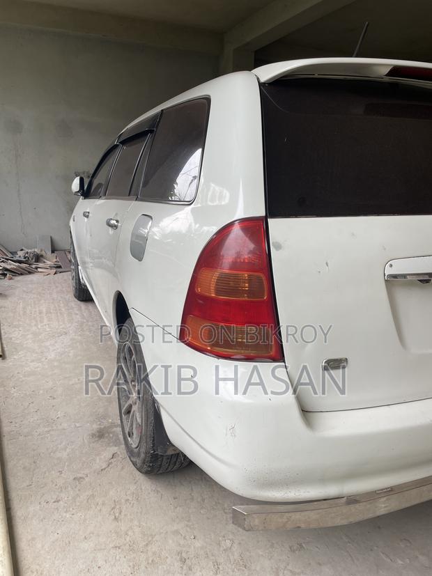 Toyota Corolla Fielder 2004 White