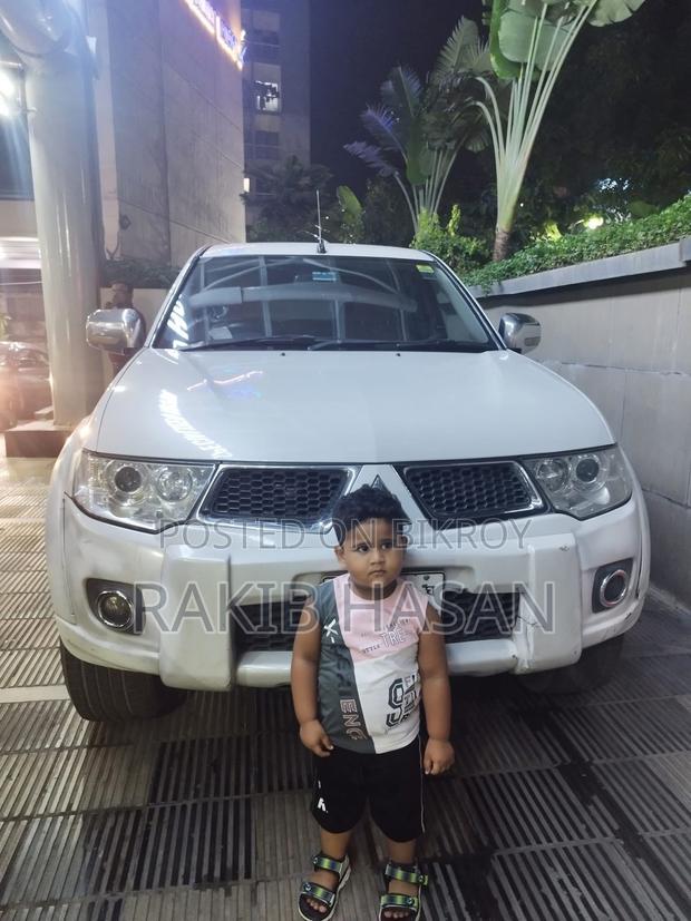Toyota Corolla Fielder 2004 White