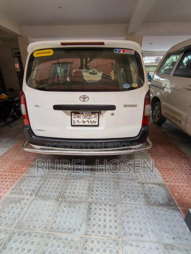 Toyota Probox 2002 White