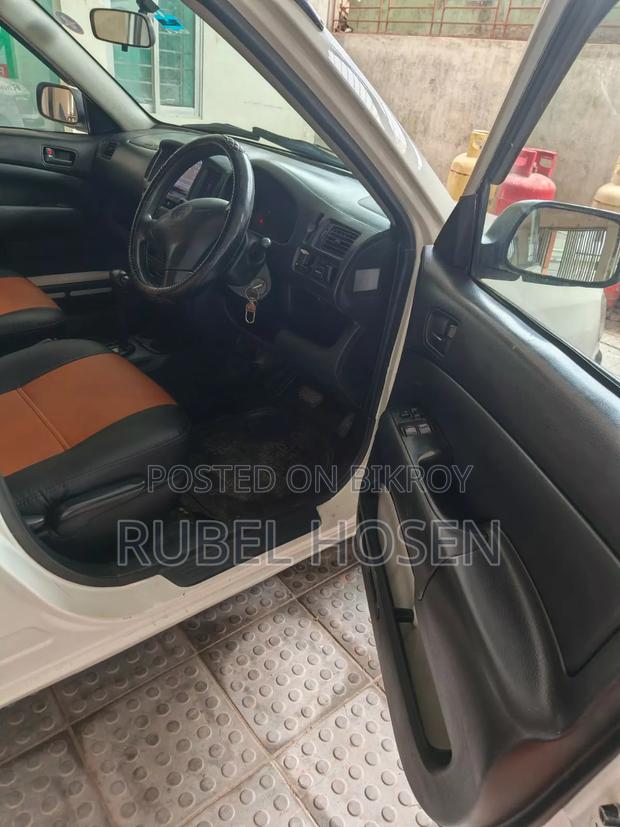 Toyota Probox 2002 White