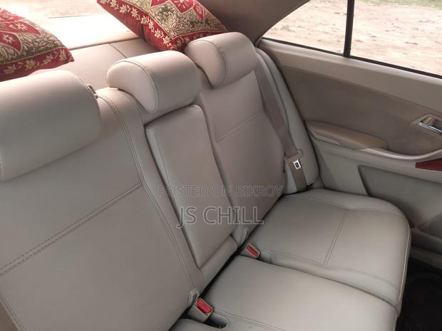 Toyota Premio 1.5 FWD 2011 Red